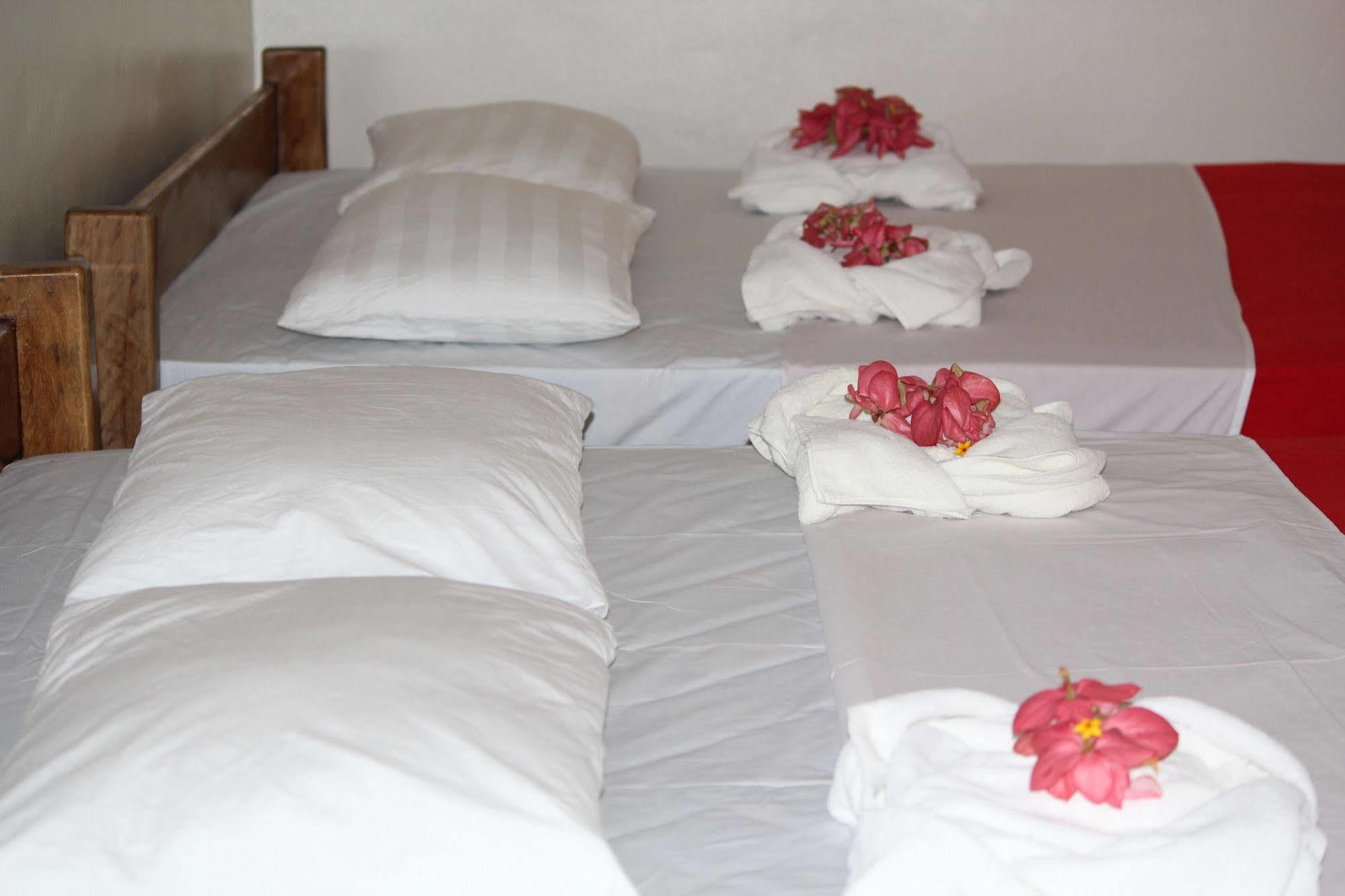 Pacific Paradise Motel Port Vila Eksteriør billede