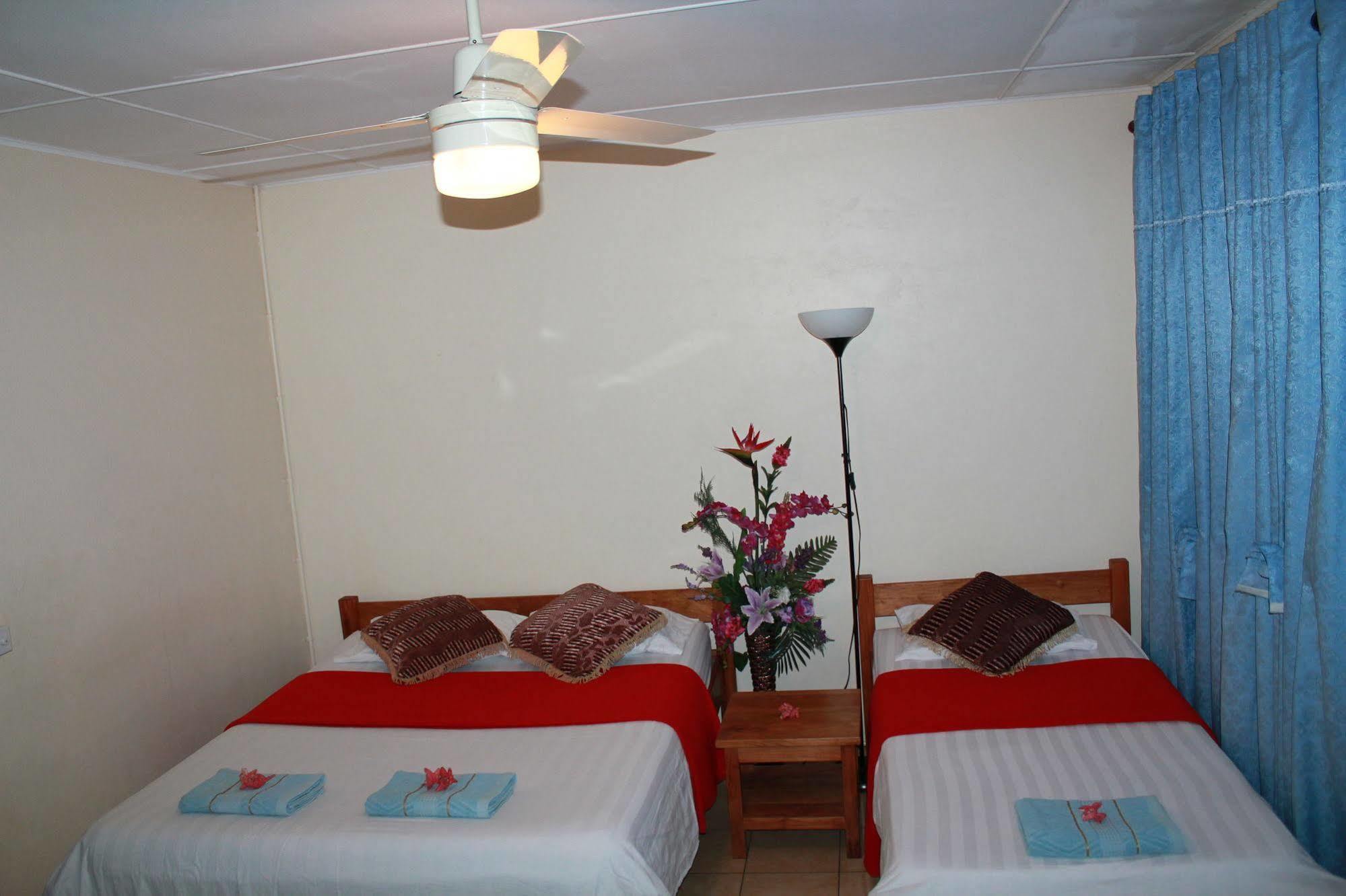 Pacific Paradise Motel Port Vila Eksteriør billede