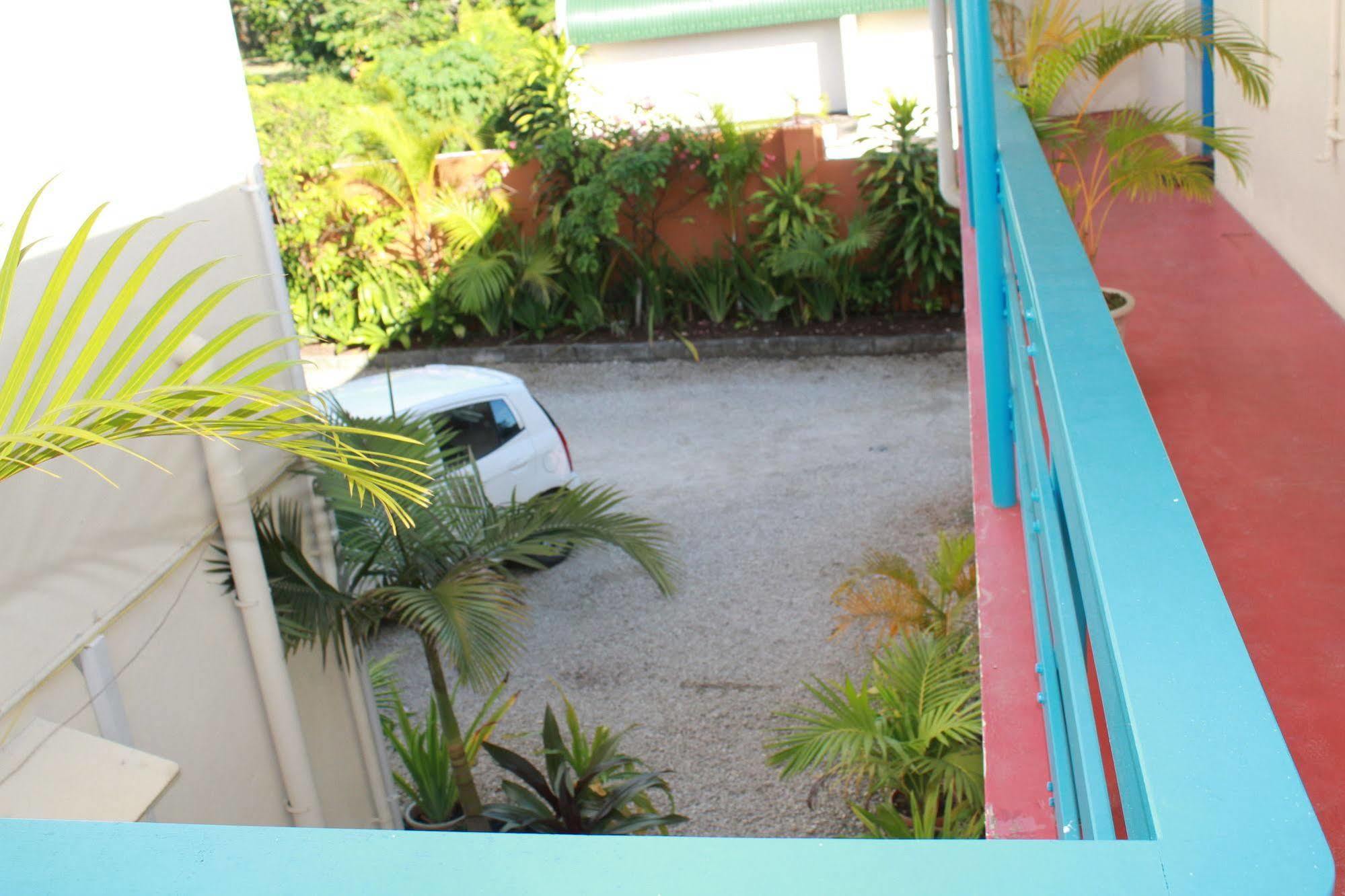Pacific Paradise Motel Port Vila Eksteriør billede